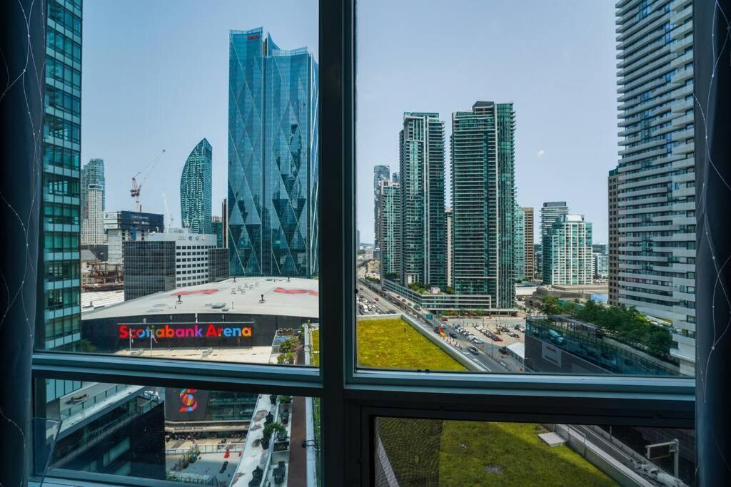 1504 Brand New Best Location 1Br Den With Amazing View Торонто Экстерьер фото