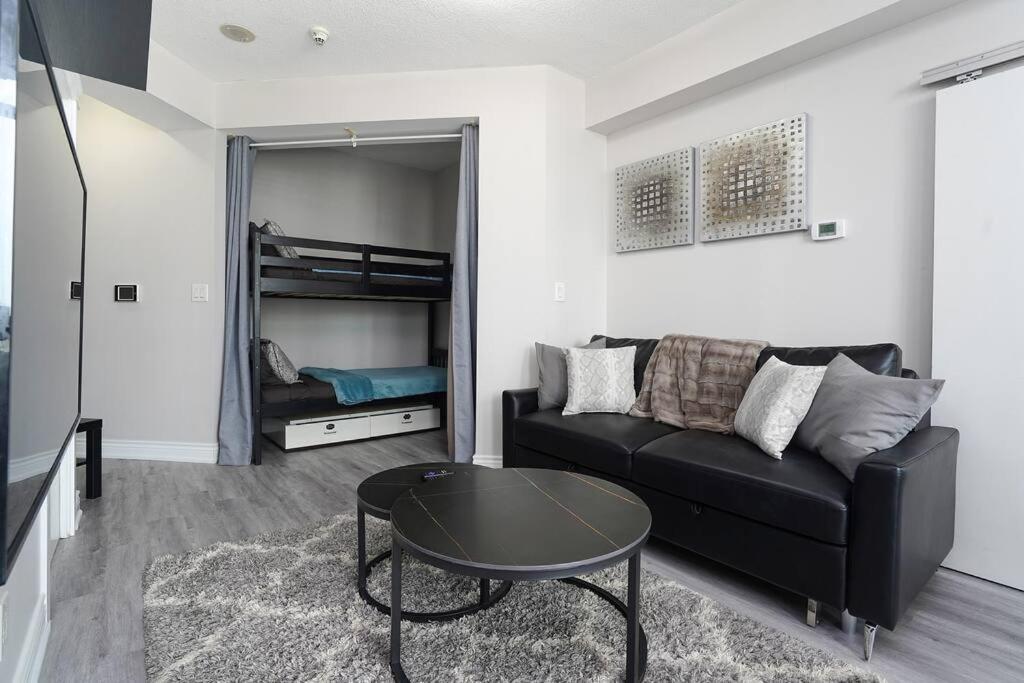 1504 Brand New Best Location 1Br Den With Amazing View Торонто Экстерьер фото